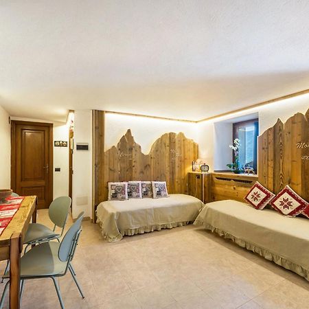 Il Nido Di Letizia Apartment Chatillon Exterior photo